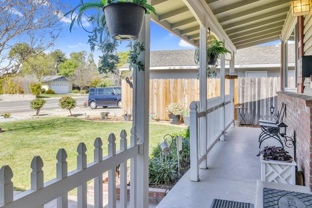 3531 Rosemont Dr, Sacramento, CA 95826