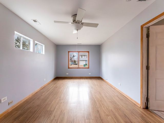 344 Emery Avenue, Romeoville, IL 60446