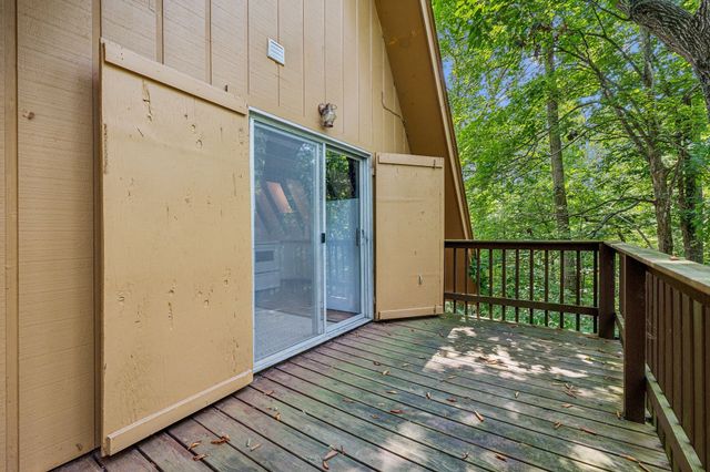 111 Mud Hill Rd, Dover, TN 37058