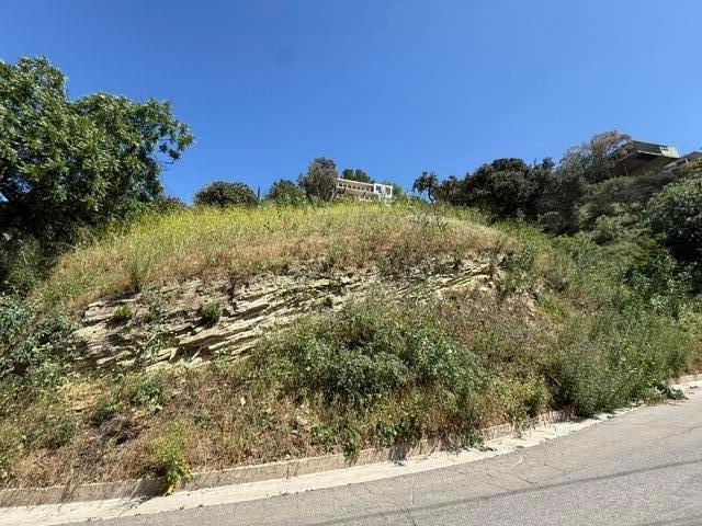 3800 Knobhill Drive, Sherman Oaks, CA 91423