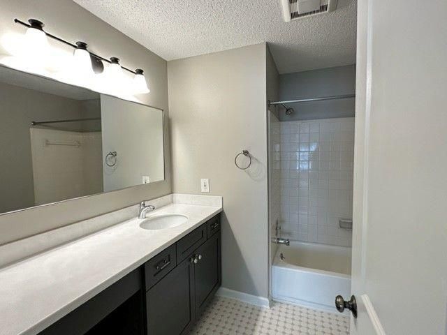 28 Middleton Court, Smyrna, GA 30080