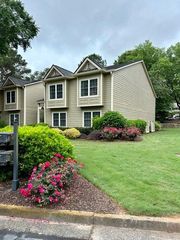 28 Middleton Court, Smyrna, GA 30080