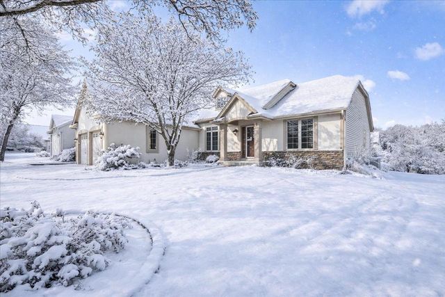 N174W20270 Raymond ROAD, Jackson, WI 53037