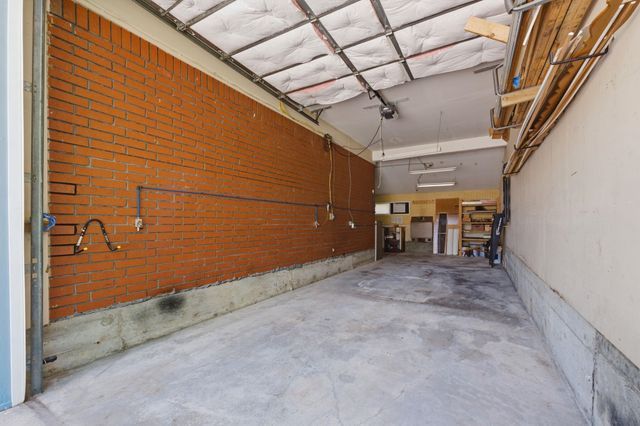 1635 N Kessler Ave, Wichita, KS 67203