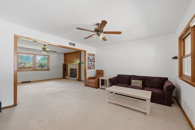 1635 N Kessler Ave, Wichita, KS 67203