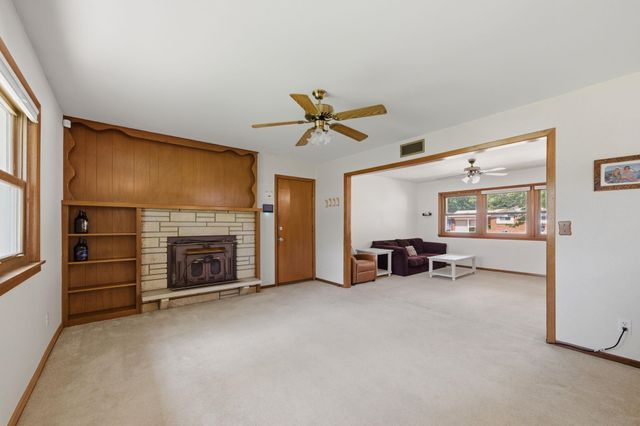 1635 N Kessler Ave, Wichita, KS 67203