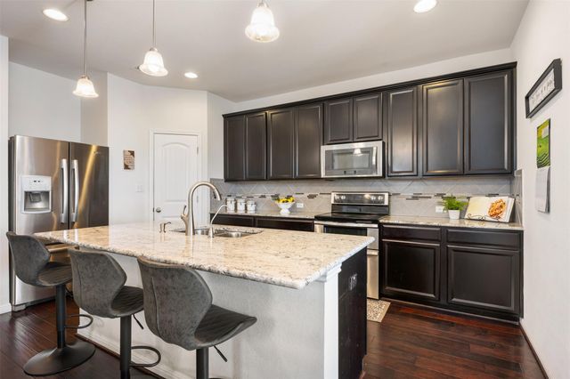 17221 Brittle LN, Pflugerville, TX 78660