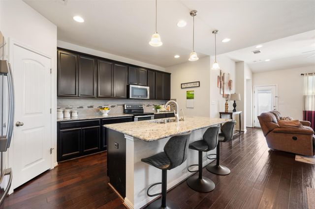 17221 Brittle LN, Pflugerville, TX 78660