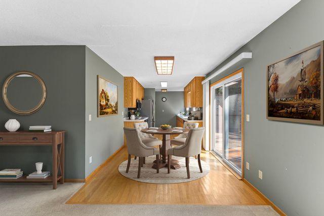 4212 Desoto Street, Vadnais Heights, MN 55127