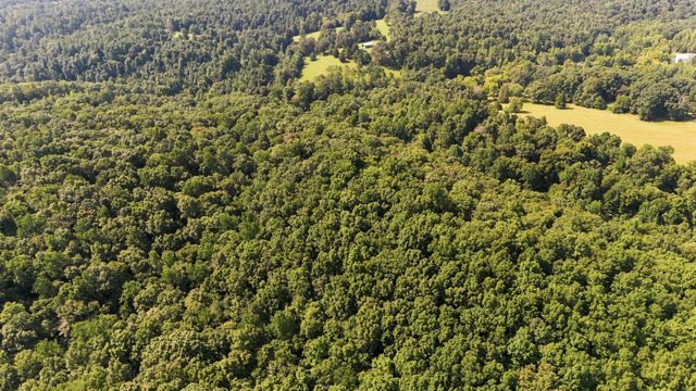2024 Powdermill Hill Rd, Lawrenceburg, TN 38464
