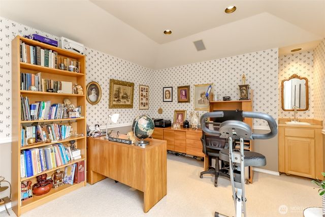 30015 1st Place S, Federal Way, WA 98003