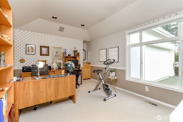 30015 1st Place S, Federal Way, WA 98003