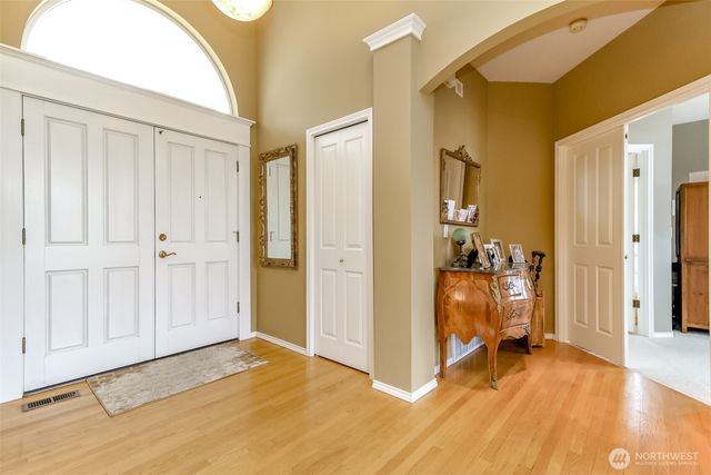 30015 1st Place S, Federal Way, WA 98003
