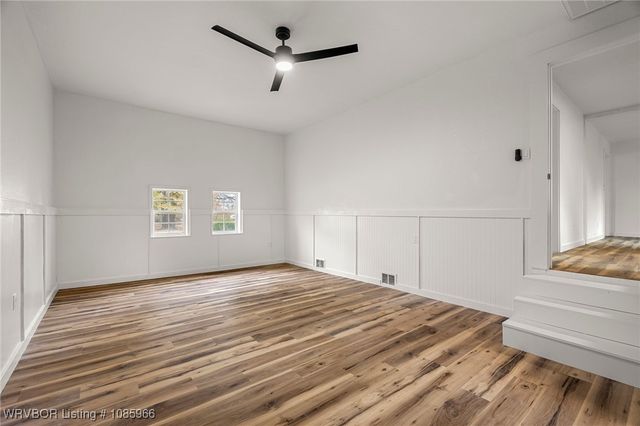 2137 N 62nd Terrace, Van Buren, AR 72956