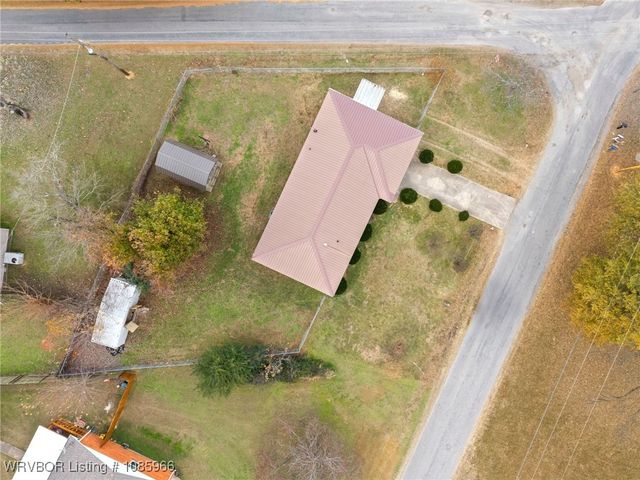 2137 N 62nd Terrace, Van Buren, AR 72956