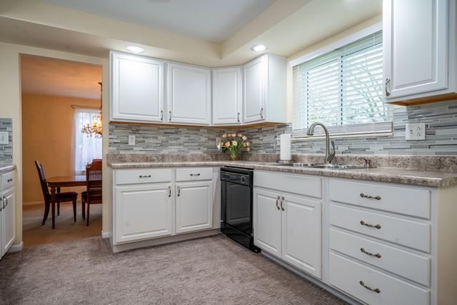 3136 Suburban Drive 3136 Suburban Drive, Beavercreek, OH 45432