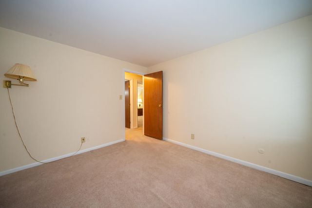 3136 Suburban Drive 3136 Suburban Drive, Beavercreek, OH 45432