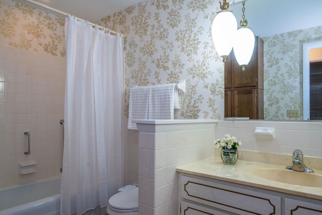 3136 Suburban Drive 3136 Suburban Drive, Beavercreek, OH 45432