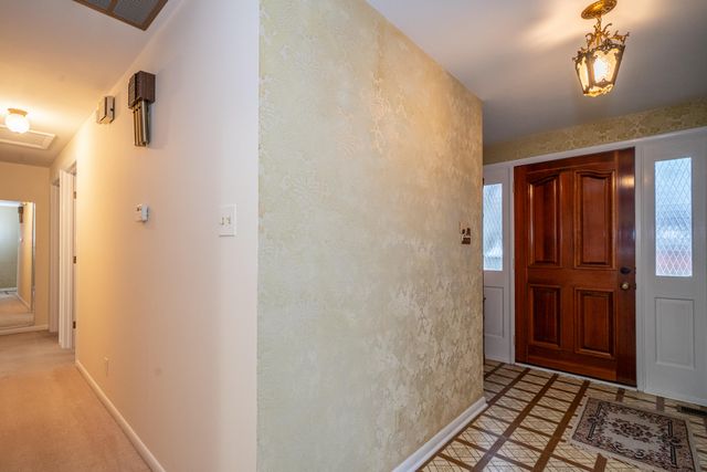 3136 Suburban Drive 3136 Suburban Drive, Beavercreek, OH 45432