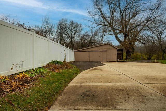 3136 Suburban Drive 3136 Suburban Drive, Beavercreek, OH 45432