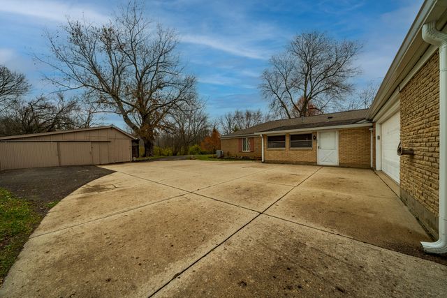 3136 Suburban Drive 3136 Suburban Drive, Beavercreek, OH 45432