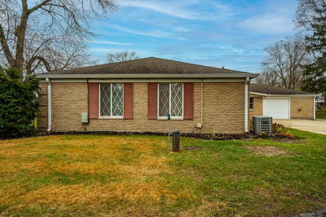 3136 Suburban Drive 3136 Suburban Drive, Beavercreek, OH 45432