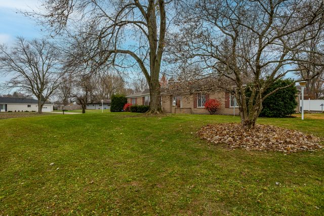 3136 Suburban Drive 3136 Suburban Drive, Beavercreek, OH 45432