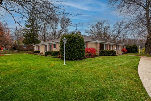 3136 Suburban Drive 3136 Suburban Drive, Beavercreek, OH 45432