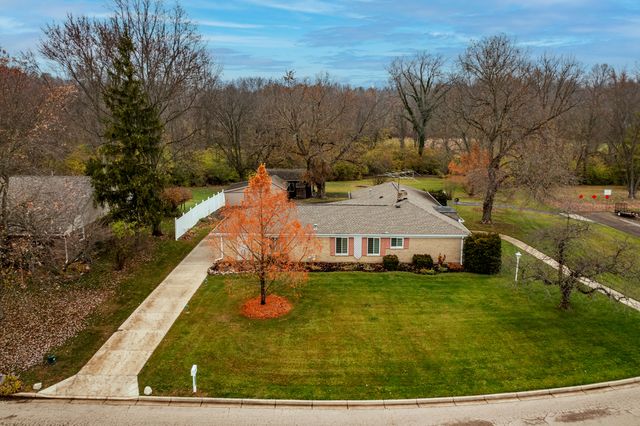 3136 Suburban Drive 3136 Suburban Drive, Beavercreek, OH 45432