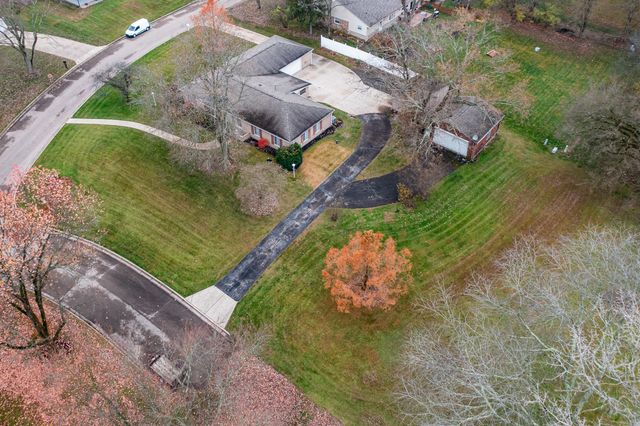 3136 Suburban Drive 3136 Suburban Drive, Beavercreek, OH 45432