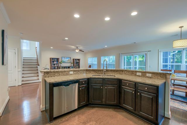 5318 Natures Color Lane, North Charleston, SC 29418