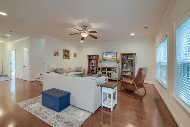 5318 Natures Color Lane, North Charleston, SC 29418