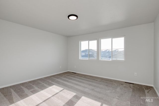 5009 Endicott Dr, Caldwell, ID 83605