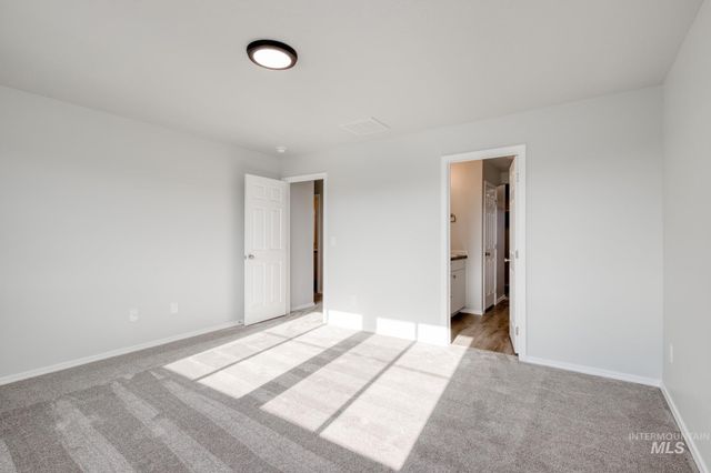 5009 Endicott Dr, Caldwell, ID 83605