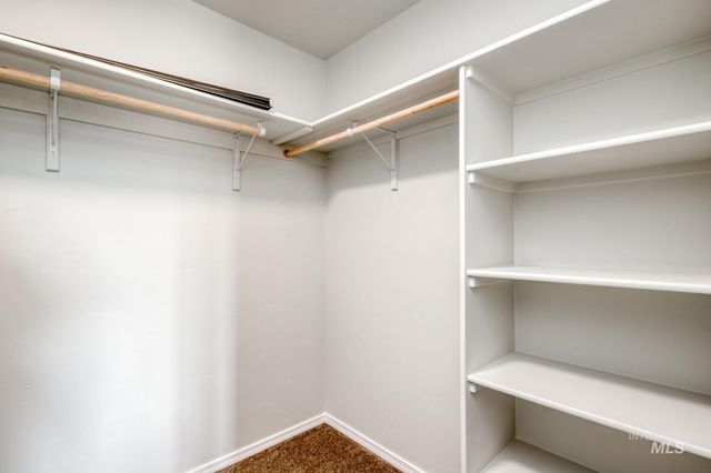 5009 Endicott Dr, Caldwell, ID 83605