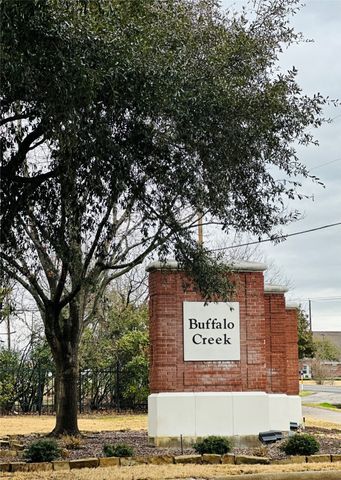 1720 Morrish Lane, Heath, TX 75032