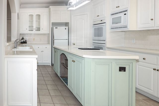 1720 Morrish Lane, Heath, TX 75032