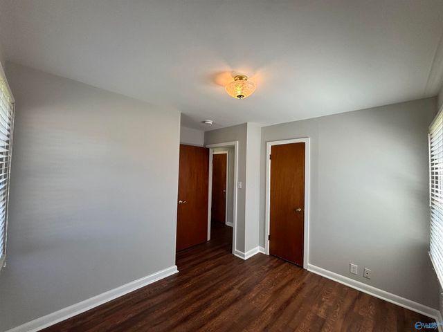 3109 Hillsboro Road SW, Huntsville, AL 35805