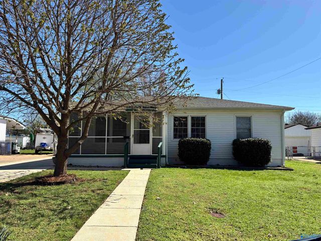 3109 Hillsboro Road SW, Huntsville, AL 35805