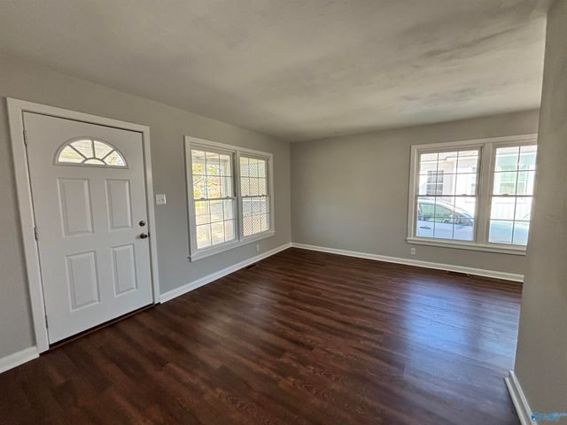 3109 Hillsboro Road SW, Huntsville, AL 35805