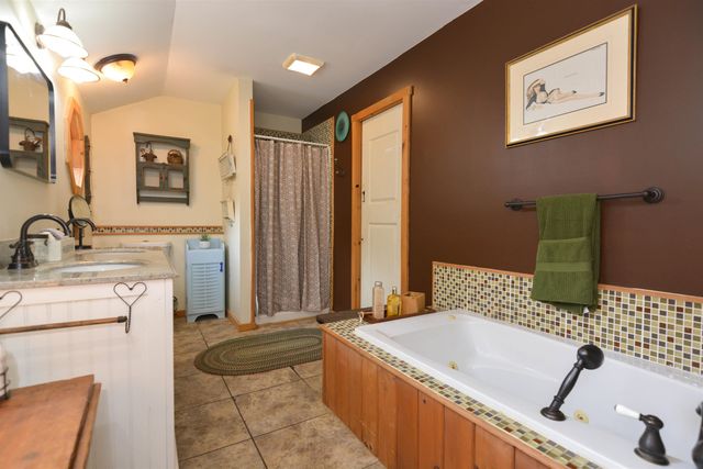 311 Rattlesnake Hill Road, Auburn, NH 03032