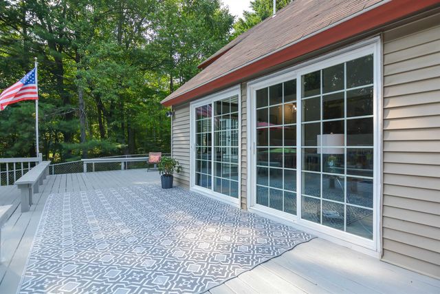 311 Rattlesnake Hill Road, Auburn, NH 03032