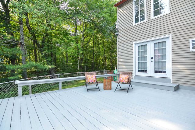 311 Rattlesnake Hill Road, Auburn, NH 03032