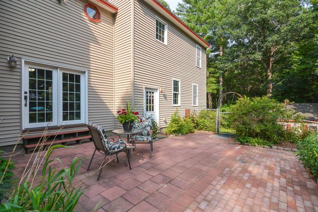 311 Rattlesnake Hill Road, Auburn, NH 03032
