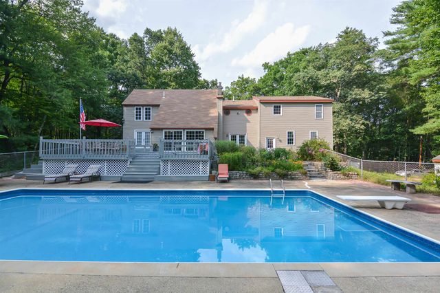 311 Rattlesnake Hill Road, Auburn, NH 03032