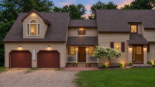 311 Rattlesnake Hill Road, Auburn, NH 03032