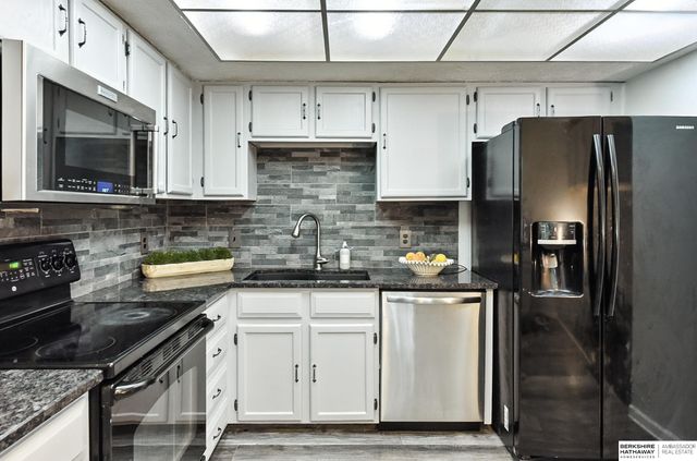 12830 Emiline Street, Omaha, NE 68138