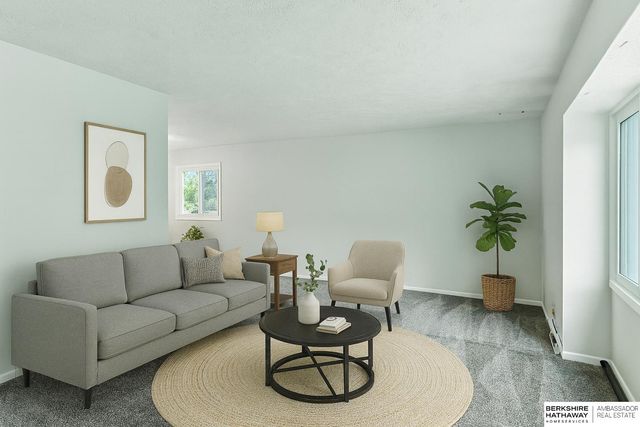 12830 Emiline Street, Omaha, NE 68138