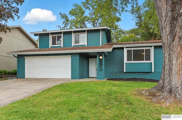 12830 Emiline Street, Omaha, NE 68138