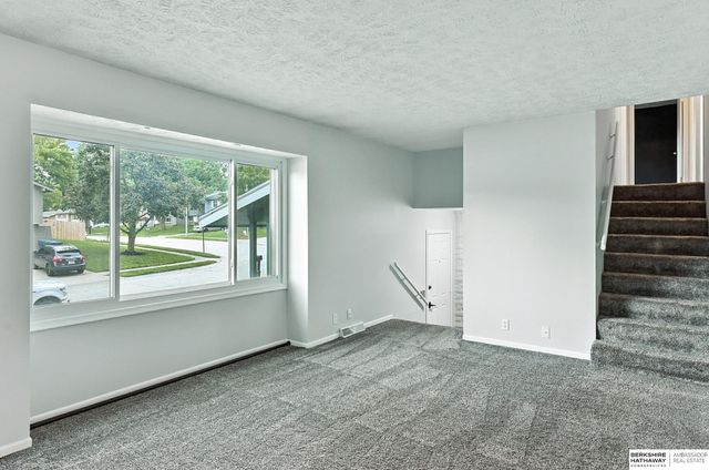 12830 Emiline Street, Omaha, NE 68138